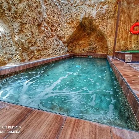 Town House With Private Pool In Village Centre Kalkara Exterior foto