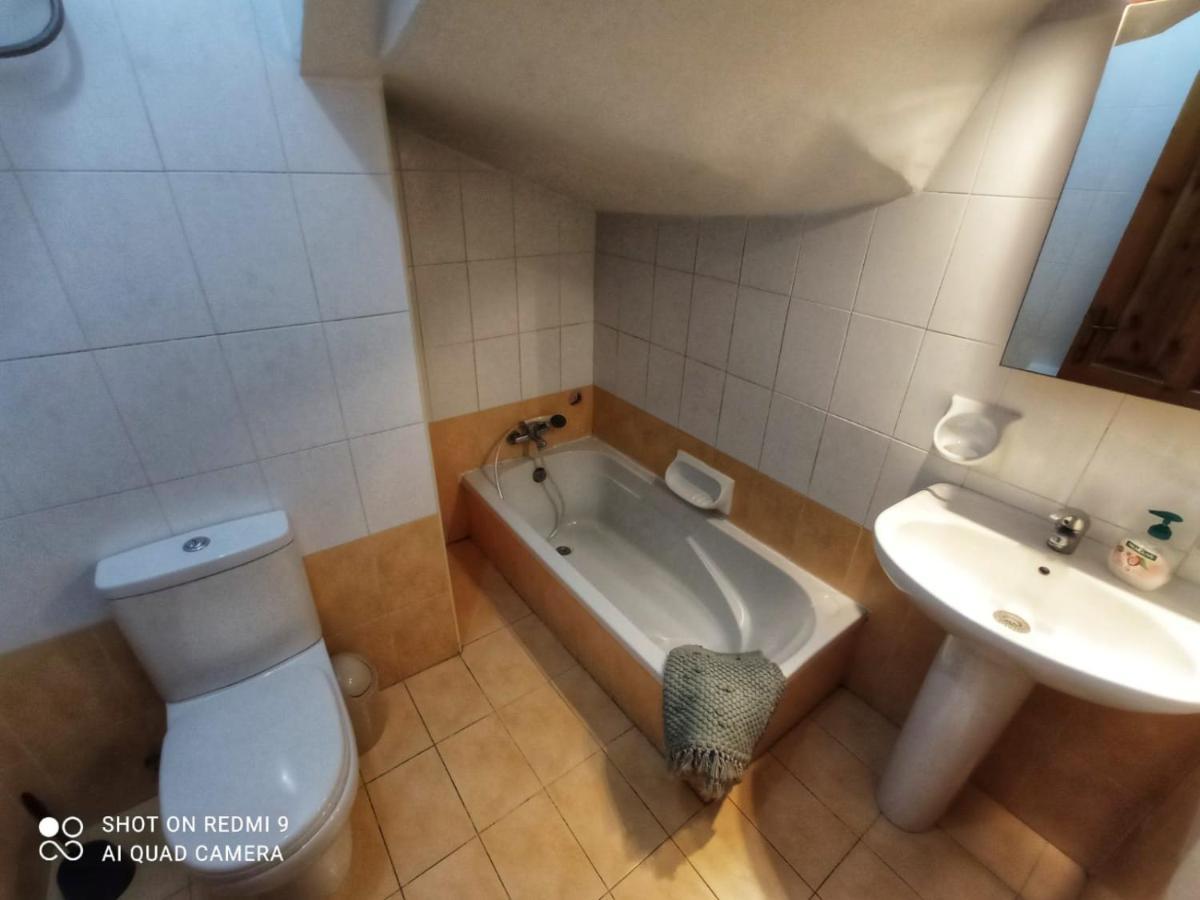 Town House With Private Pool In Village Centre Kalkara Exterior foto